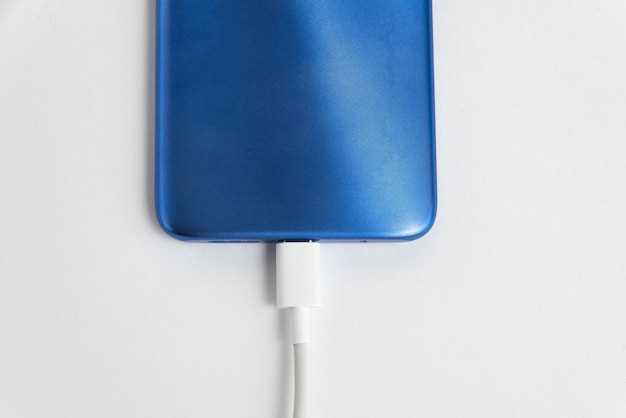 Google pixel 8 charger included